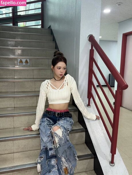 Hong Eunchae 홍은채