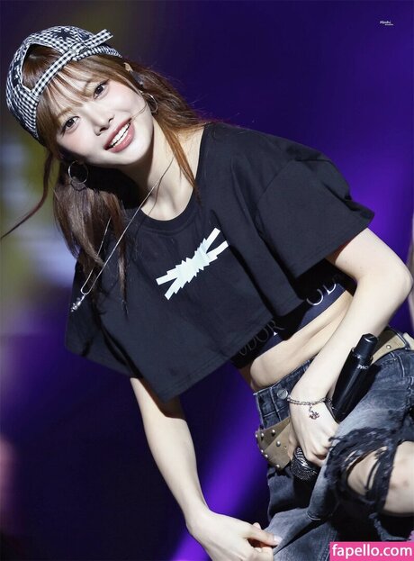 Hong Eunchae 홍은채