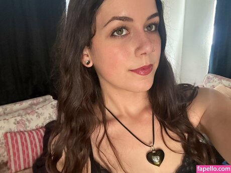 Foto desnuda filtrada de OnlyFans de Lily Winters