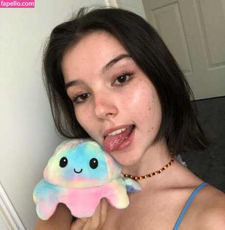 Foto desnuda filtrada de OnlyFans de Newinsight