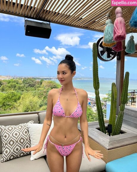 Chailee Son