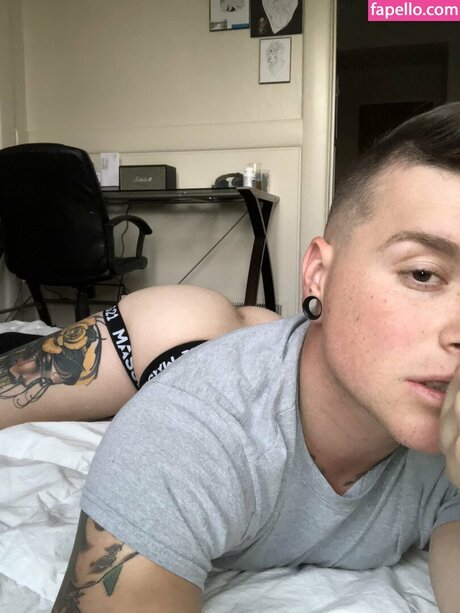 Foto desnuda filtrada de OnlyFans de Themodelseven