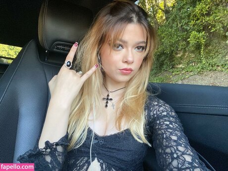 Foto desnuda filtrada de OnlyFans de Nikki Hahn