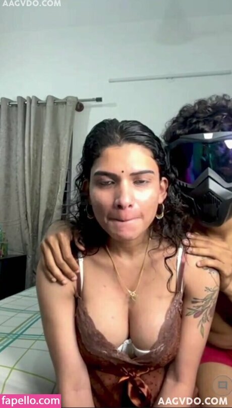Foto desnuda filtrada de OnlyFans de Resmirnair