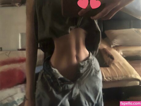 Foto desnuda filtrada de OnlyFans de Liverandheart
