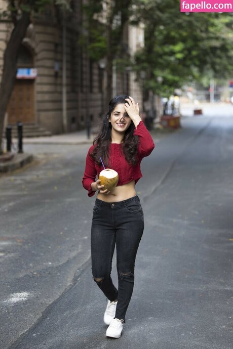 Ruhani Sharma