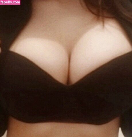 Foto desnuda filtrada de OnlyFans de Lolapinky