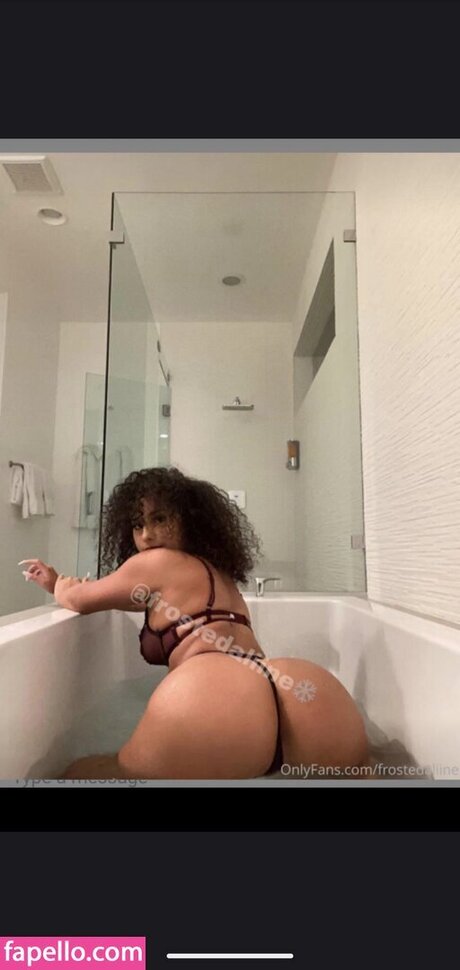 Foto desnuda filtrada de OnlyFans de Frosted Aliine