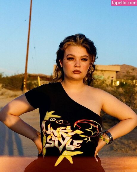 Lola Young