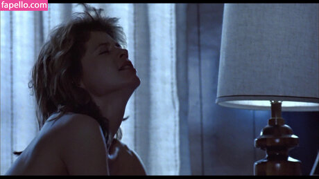 Linda Hamilton