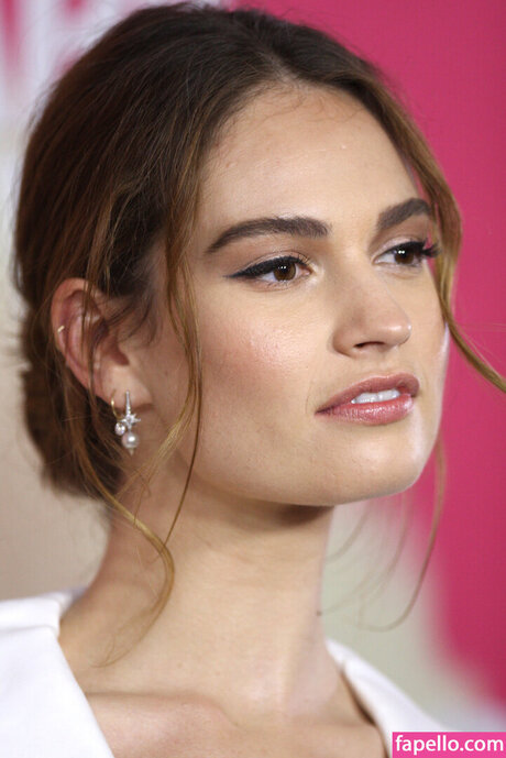 LilyJames