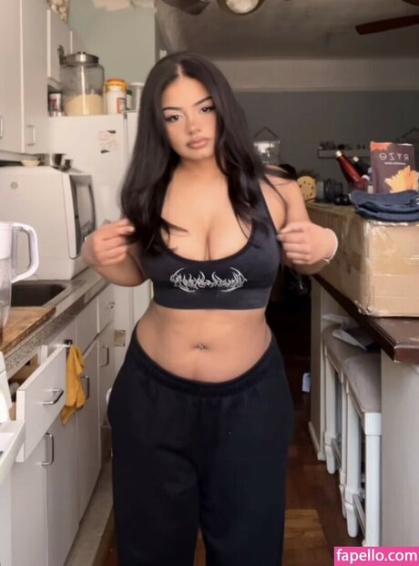 Foto desnuda filtrada de OnlyFans de Avriell