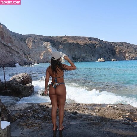 Foto desnuda filtrada de OnlyFans de Ruby Sheohmelian