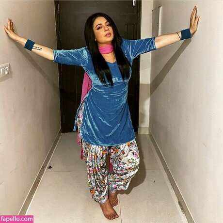 Jasmine Sandlas