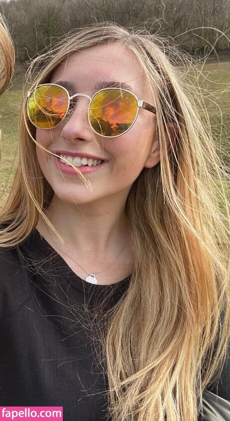 Foto desnuda filtrada de OnlyFans de Chlo  Matt