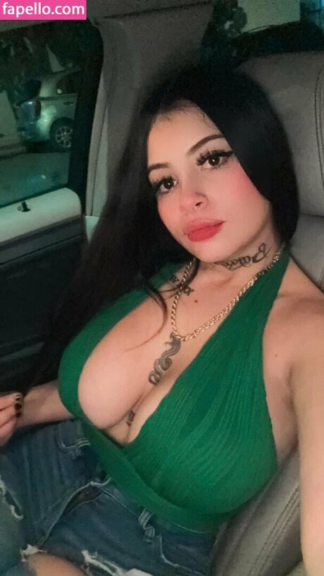 Foto desnuda filtrada de OnlyFans de Karla Barcenas