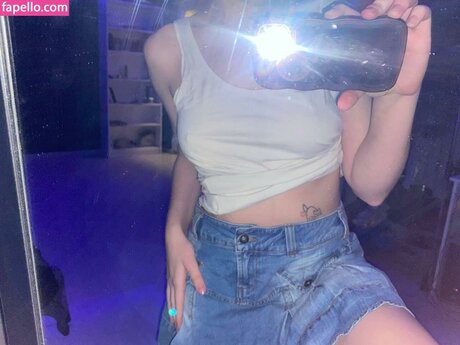 Foto desnuda filtrada de OnlyFans de Karenjeff