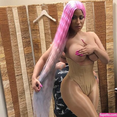 Nicki Nipples