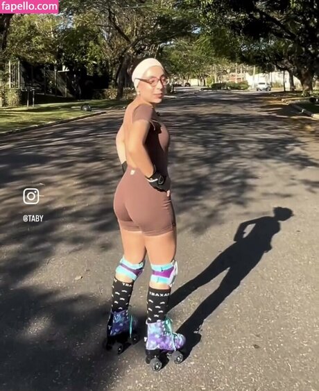 Taby Carvalho