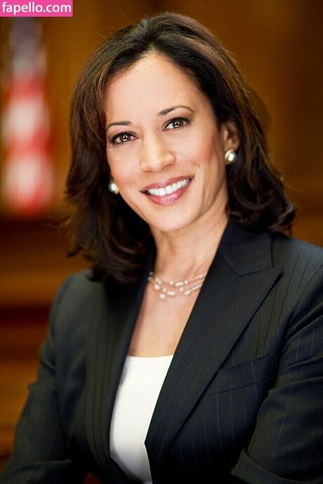 Foto desnuda filtrada de OnlyFans de Kamala Harris