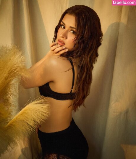 Avneet Kaur
