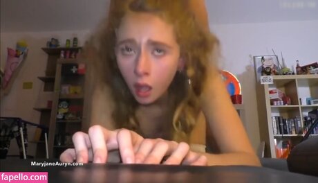 MaryjaneAuryn