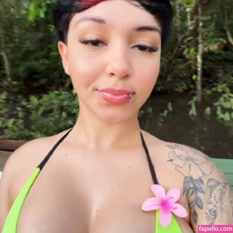 Foto desnuda filtrada de OnlyFans de Gatuninhaaa