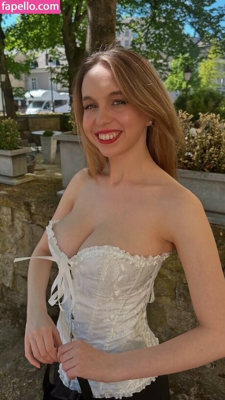 Serena Skybourne