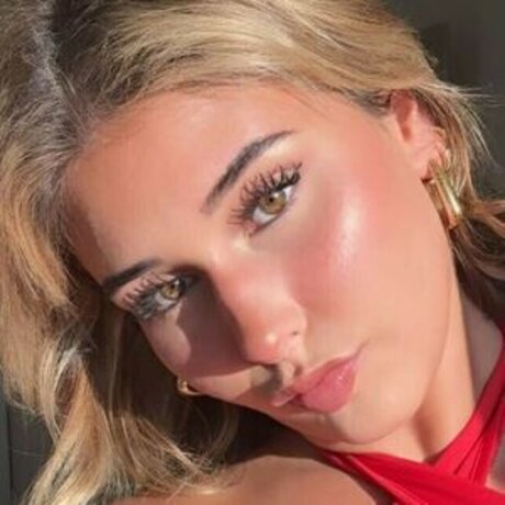 Foto desnuda filtrada de OnlyFans de Alice Rosenblum