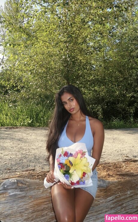 Foto desnuda filtrada de OnlyFans de Ashika Thomas