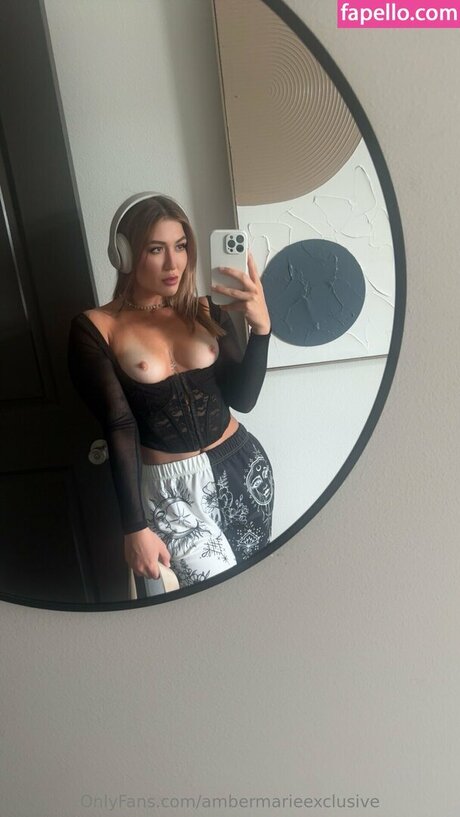 Foto desnuda filtrada de OnlyFans de Ambertantrika