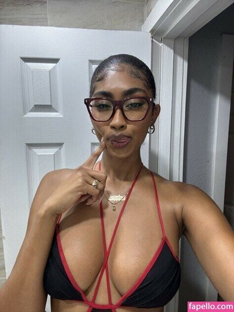Jasmine Chola