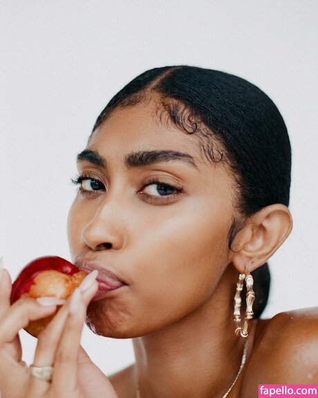 Jasmine Chola