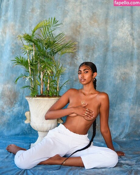 Jasmine Chola
