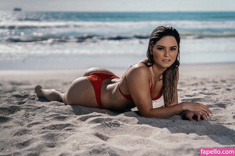 Aew Taynara Guevara