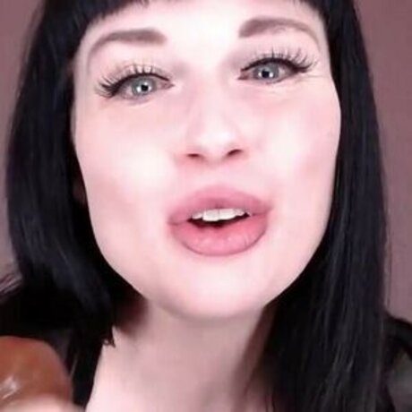 Misskatherinenoir