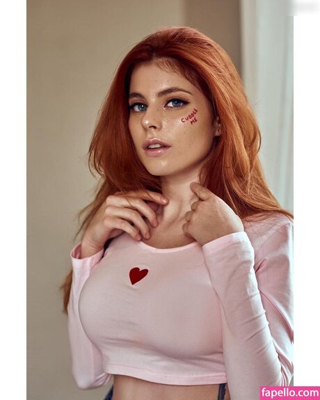 Lucilla Jiggly