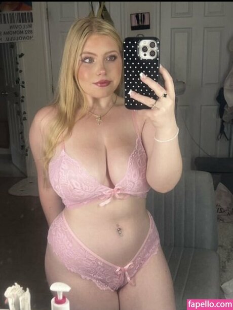 Sadie Stone