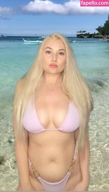 Foto desnuda filtrada de OnlyFans de Amber Koltzow Bastick