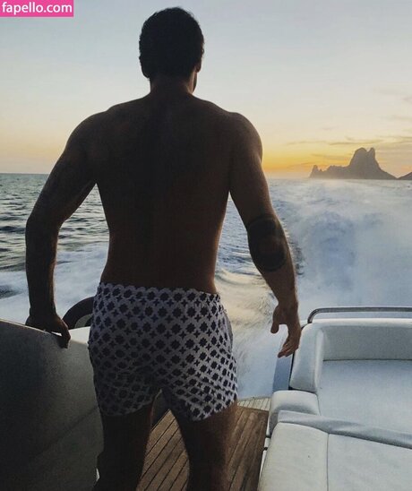 Foto desnuda filtrada de OnlyFans de Stefano De Martino