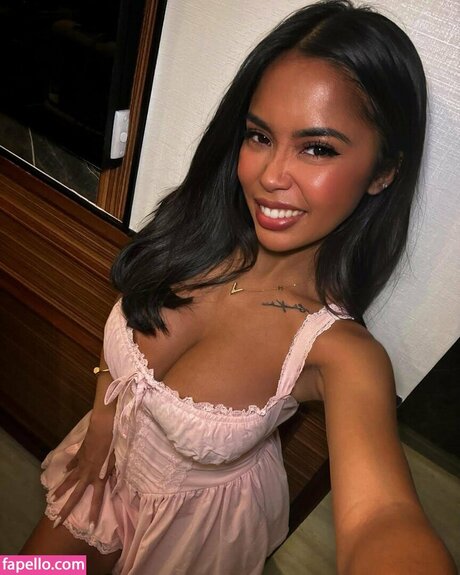 Foto desnuda filtrada de OnlyFans de Sunever