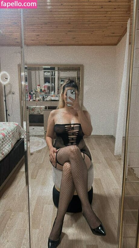 Foto desnuda filtrada de OnlyFans de Avatar Kado