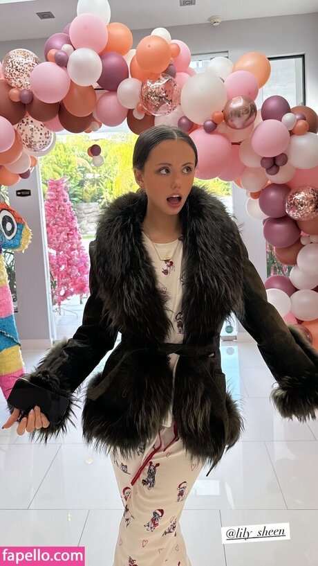 Lily Mo Sheen