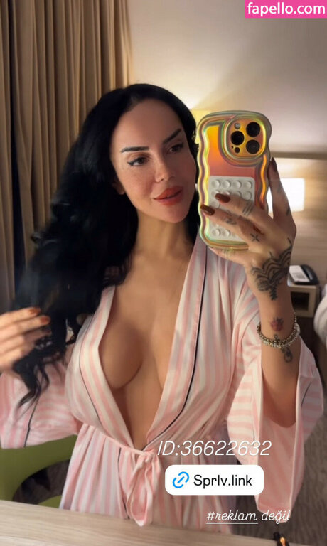 Melek Zaan