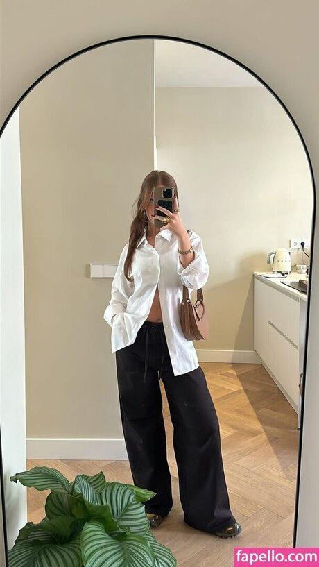 Foto desnuda filtrada de OnlyFans de Rhode Kok