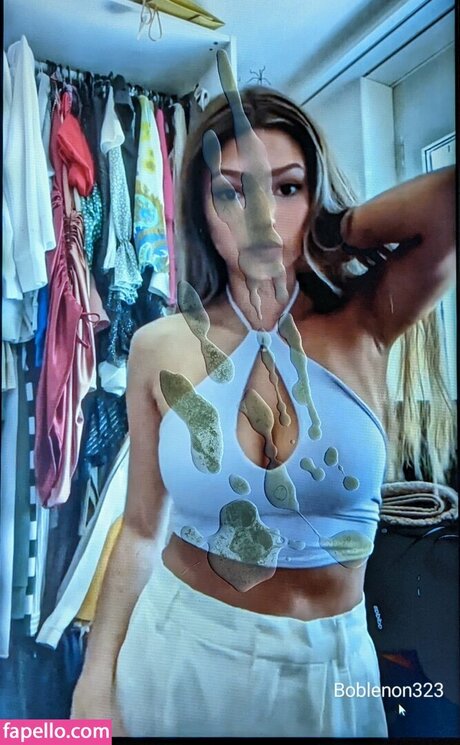 Foto desnuda filtrada de OnlyFans de Laynasacino