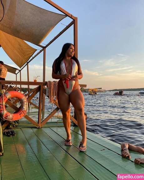 Foto desnuda filtrada de OnlyFans de Carol Gabriella