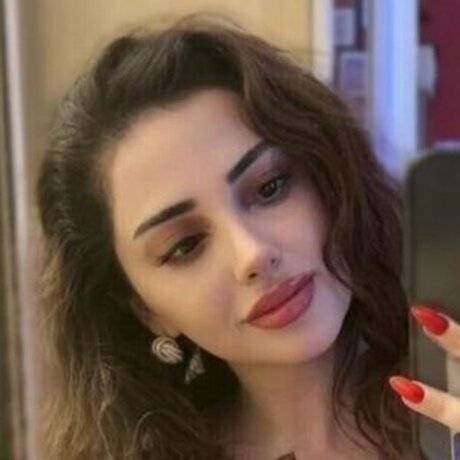 Foto desnuda filtrada de OnlyFans de Deniz Bada
