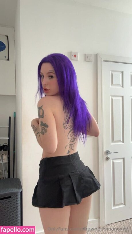 Foto desnuda filtrada de OnlyFans de Strawberry Monoxide