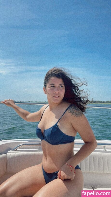 Foto desnuda filtrada de OnlyFans de Maleni Cruz